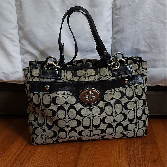 Coach Handbags - COACH Vintage Penelope Signature Canvas & Leather Black Monogram Shoudler Bag